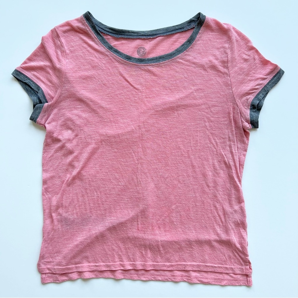 SO Pink Heathered Ringer T-Shirt, Medium